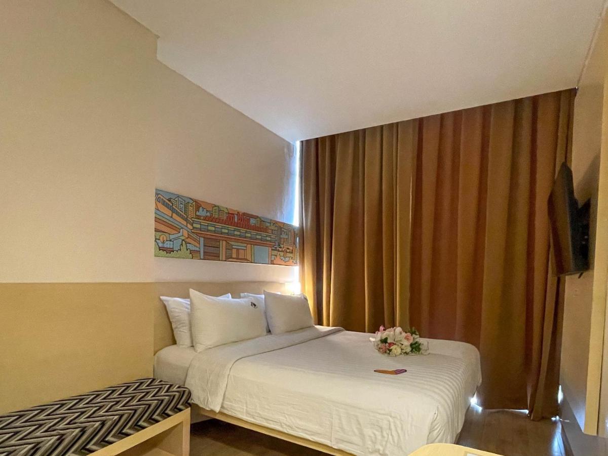 Maxone Premier Melawai Hotel จาการ์ตา ภายนอก รูปภาพ