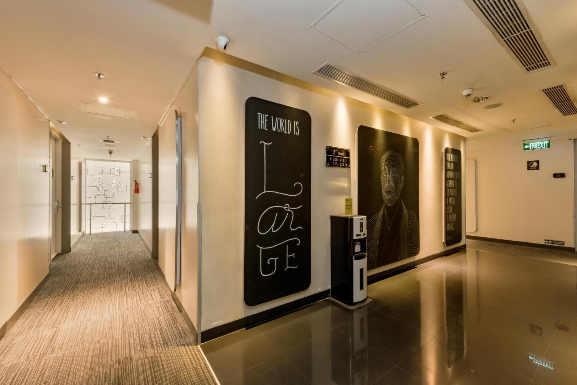 Maxone Premier Melawai Hotel จาการ์ตา ภายนอก รูปภาพ